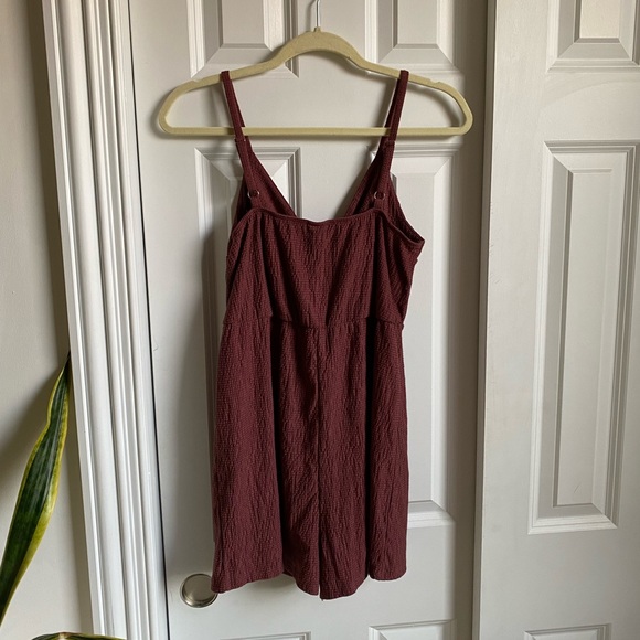 Wild Fable Twist Front Romper - Picture 7 of 8